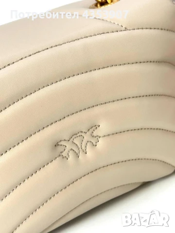 Pinko дамска чанта, снимка 3 - Чанти - 51300485