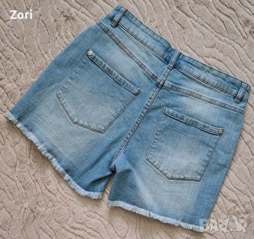 СТРАХОТЕН сет къси дънкови панталонки и кроп-топ, снимка 11 - Тениски - 46461811