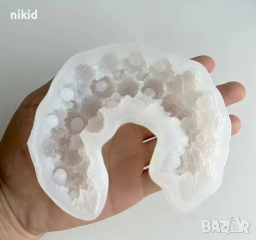 Голям полумесец полу венец малинов малини малина силиконов молд форма фондан шоколад гипс, снимка 2 - Форми - 51947355