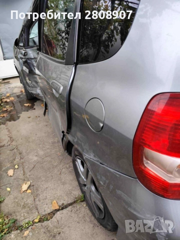 Продава Хонда Джаз (удар), снимка 3 - Автомобили и джипове - 52428081