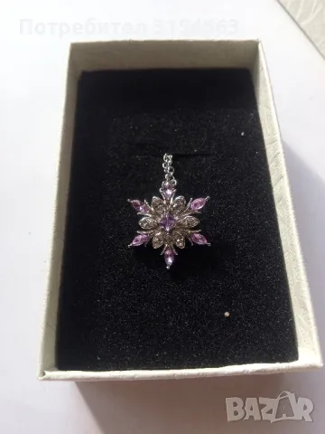 Колие с кристали , снимка 2 - Колиета, медальони, синджири - 50178651