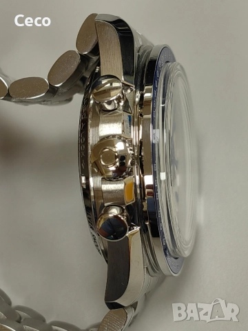 Omega Speedmaster Silver Snoopy 50th anniversary Edition chronograph, снимка 9 - Мъжки - 51613728