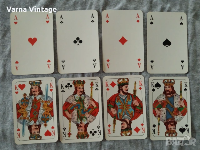 Чифт колекционерски карти за покер НОВИ в в оригинален калъф. Bielefelder Karten Германия., снимка 4 - Карти за игра - 54138704