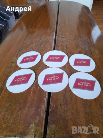 Подложки за чаши Johnnie Walker, снимка 3 - Антикварни и старинни предмети - 53487123