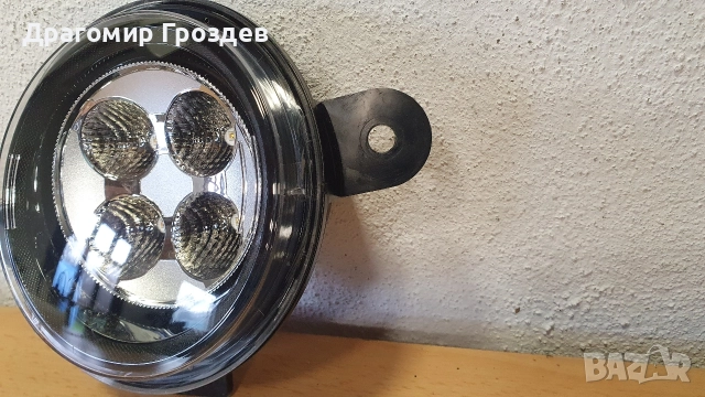 Дясна DRL ( дневна светлина) и халоген за Renault Twingo III / Рено Туинго (2014-2019), снимка 5 - Части - 52635998