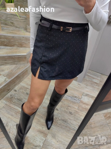 Черна пола панталонки с блясък