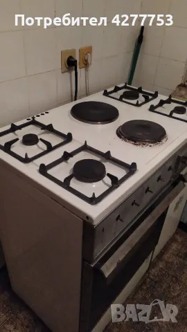 Стар модел комбинирана печка "Индезит", снимка 1