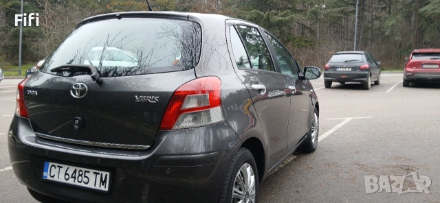 Toyota Yaris 1.0/facelift, снимка 5 - Автомобили и джипове - 53297184