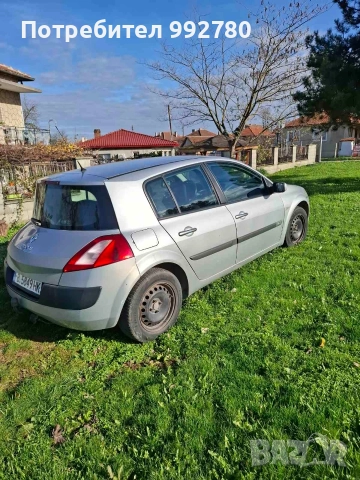Лек автомобил Renault Meganе, снимка 3 - Автомобили и джипове - 52682943