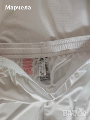 оригинален екип Adidas Real Madrid , снимка 2 - Детски комплекти - 50218305