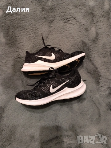 Дамски маратонки