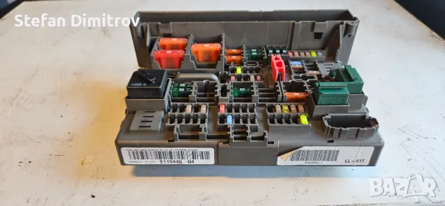 Бушонно табло за BMW E87 116D FUSE BOX 10688710 9119446-04 911944604, снимка 1 - Части - 48357007