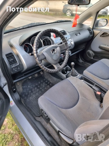 Honda jazz, снимка 15 - Автомобили и джипове - 53166562