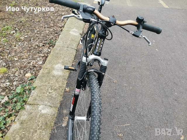 Продавам велосипед 26 цола гуми немски, снимка 2 - Велосипеди - 52184040