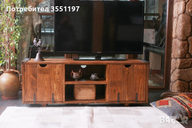 ТВ Шкаф от масив