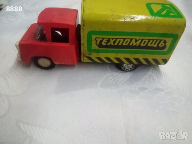 Камиони -Ван , снимка 10 - Коли, камиони, мотори, писти - 46129963