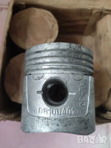 Комплект нови бутала за Москвич 408 , снимка 3 - Части - 53964587