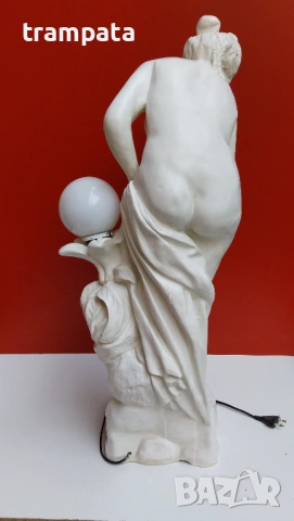НАЙ ДОБРАТА ОФЕРТА Лампа ,склуптура , Венера 85 см. , снимка 6 - Антикварни и старинни предмети - 54241143