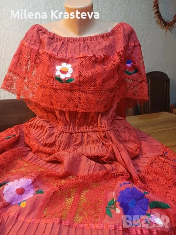 Рокля червена, снимка 2 - Рокли - 53685747