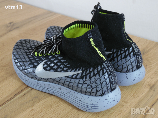 Nike водоустойчиви Оригинални! унисекс, снимка 3 - Маратонки - 45037572
