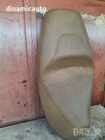 Седалка за Piaggio Carnaby- бежова , снимка 3 - Части - 50323689
