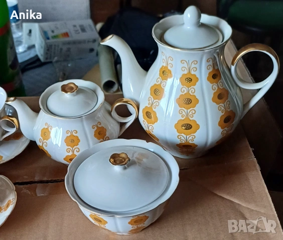 Сервиз за кафе 15 части, снимка 3 - Сервизи - 53775030