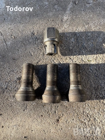 Оригинални секретни болтове Skoda 