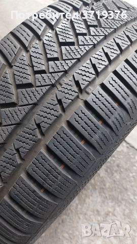 Зимна гума 225 55 17 Continental един брой , снимка 2 - Гуми и джанти - 52971351