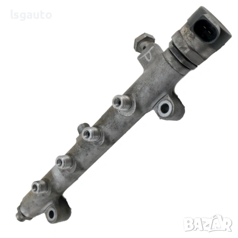 Дясна горивна рейка AUDI  A8 (D4, 4H) 2010-2017 ID: 158603