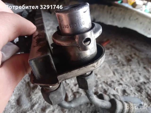 Рейка с дюзи за Опел Зафира 1.6 бензин 101к.с 2000г , снимка 3 - Части - 50575223