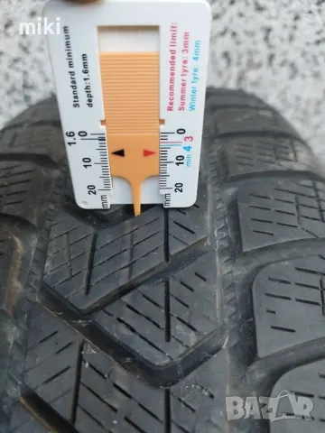 Зимни гуми 215/65/17 Pirelli DOT3221 (6,5мм.протектор), снимка 6 - Гуми и джанти - 47617661