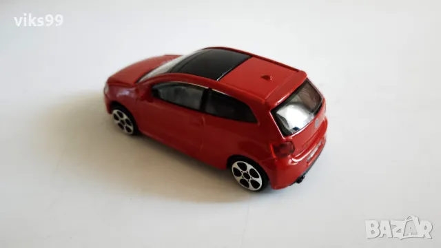 Bburago VOLKSWAGEN Polo GTI 5 - 1:43, снимка 3 - Колекции - 46880456