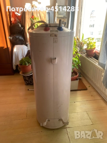 Продавам бойлер марка Каскада 80 л