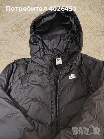 Зимно оригинално яке на Nike, размер 147-158 