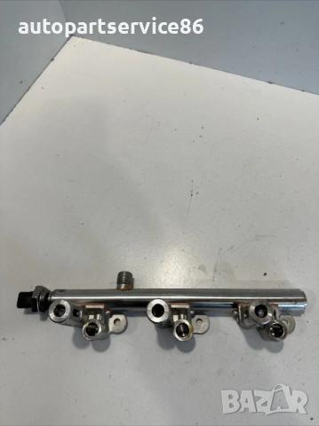 Горивна Рейка за Peugeot 3008 1.2T (2022) 65000 км 9811353880