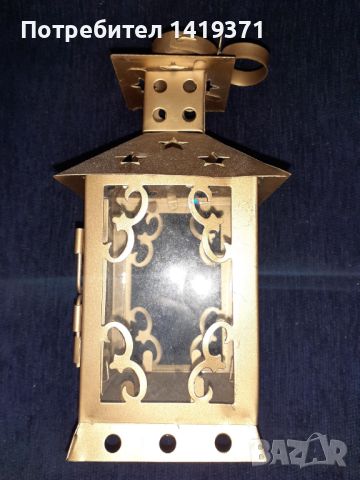 Стар красиво декориран ръчен фенер за свещ с вратичка и халка за носене, снимка 2 - Декорация за дома - 45694077