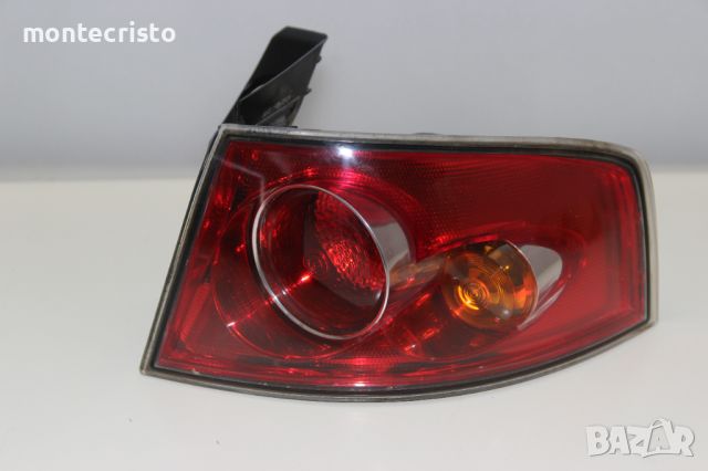 Десен стоп Seat Ibiza III (2002-2008г.) 6L6 945 112 / 6L6945112 Сеат Ибиза дясна платка ламподържач, снимка 1 - Части - 46467752