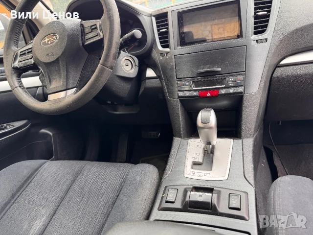 Subaru Outback 2.0D Face automatic, снимка 8 - Автомобили и джипове - 51180951