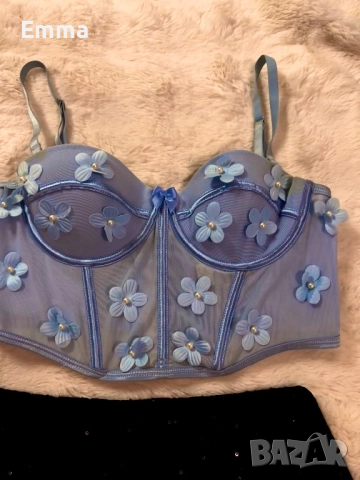 Нежно синьо бюстие