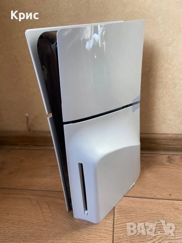 Конзола PS5 Slim 1TB Disc Edition НОВА, снимка 3 - PlayStation конзоли - 52311755