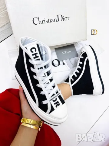 Дамска чанта Christian Dior - Налични различни цветове и модели Код D704, снимка 2 - Чанти - 46997218