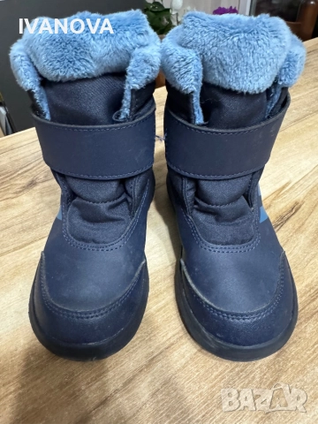 Ботуши Адидас 26 1/2 , снимка 2 - Детски боти и ботуши - 52529156