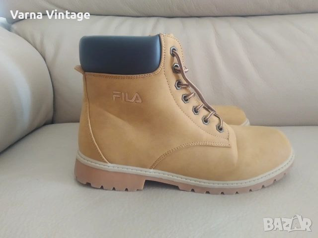 Туристически oбувки FILA Maverick Mid FFW0219.70010 Жълт, снимка 2 - Мъжки боти - 53040755