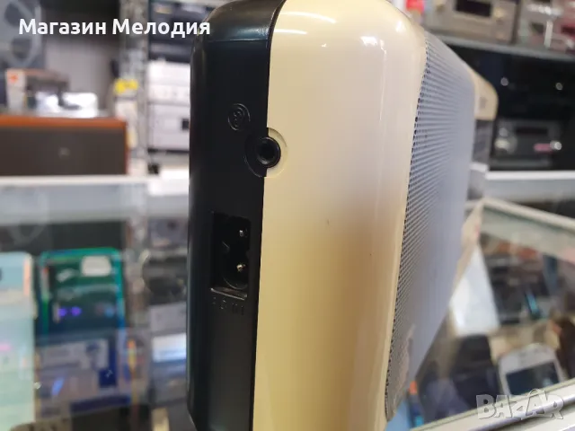 Радио SONY ICF-760S  В перфектно техническо и много добро визуално състояние., снимка 5 - Радиокасетофони, транзистори - 49100765