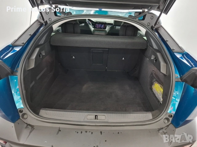 Peugeot 408 1.2 Allure - Хибрид, снимка 5 - Автомобили и джипове - 53425073