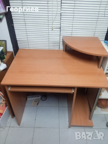 Компютърно бюро, снимка 2 - Други стоки за дома - 53738119