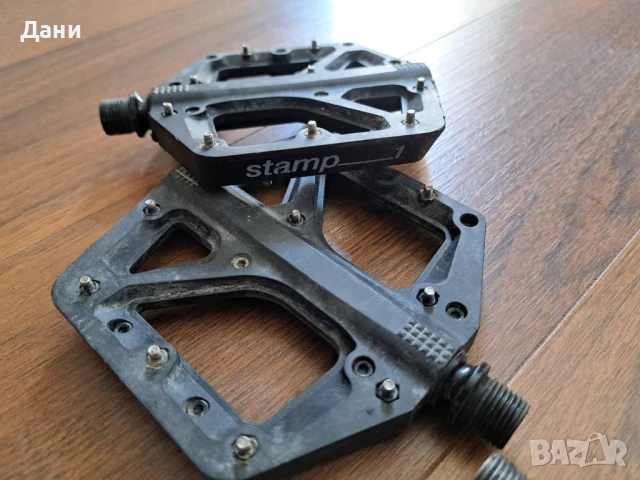 Висок клас педали за планински велосипед Shimano / ACID, снимка 5 - Части за велосипеди - 51007471