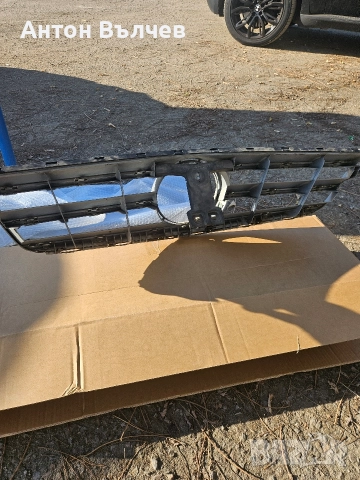 Решетка на С-класа W204, снимка 2 - Части - 52788946