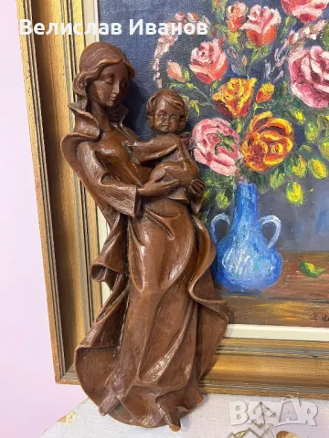 Винтидж восъчна скулптора за стена на Богородица с Младенеца.Отлично състояние.
, снимка 2 - Декорация за дома - 49670621