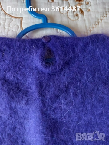 Пуловер от ангора, снимка 2 - Блузи с дълъг ръкав и пуловери - 51896880